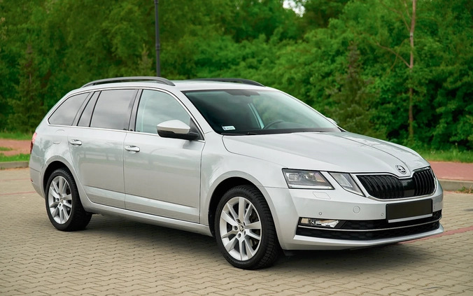 Skoda Octavia cena 55900 przebieg: 205000, rok produkcji 2017 z Płock małe 781